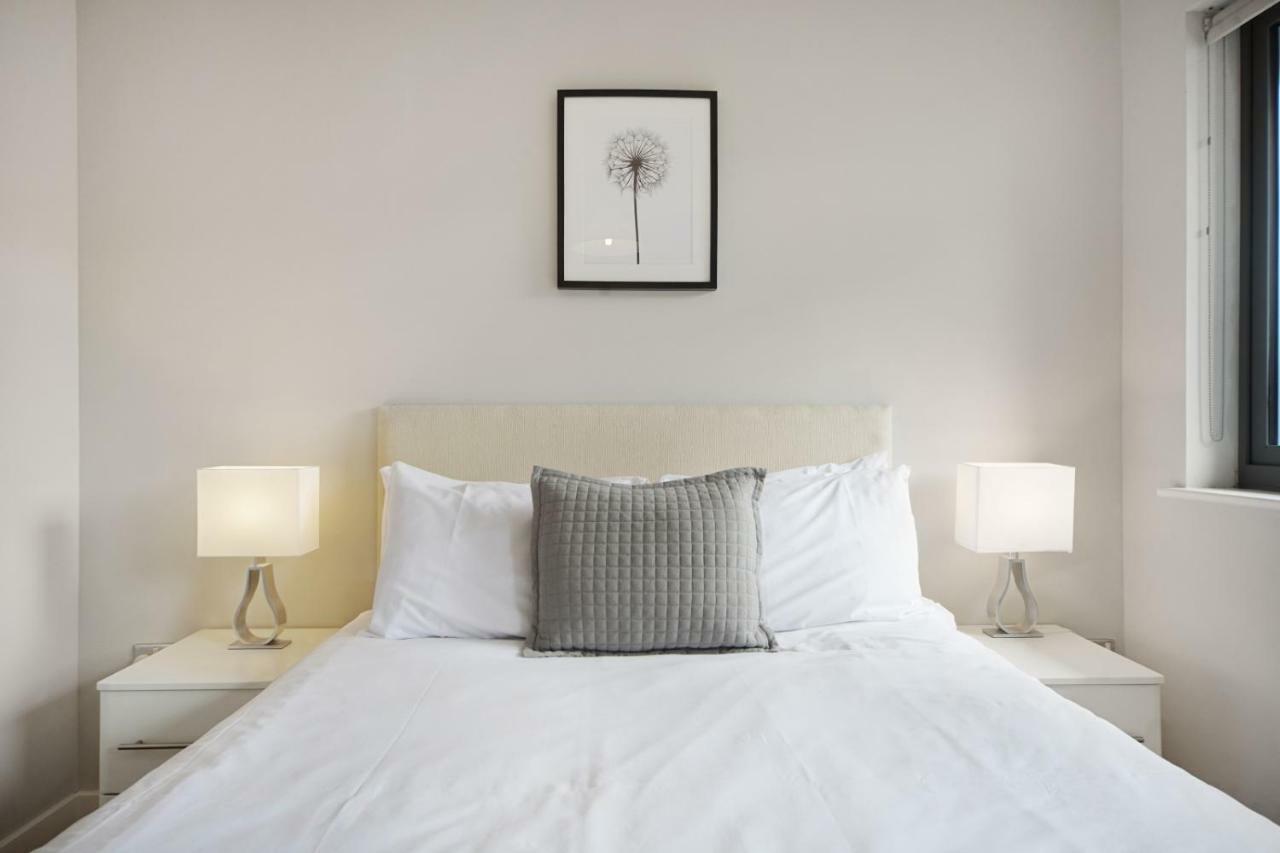 2 Bed Executive Penthouse Near Liverpool Street Free Wifi By City Stay Aparts ลอนดอน ภายนอก รูปภาพ