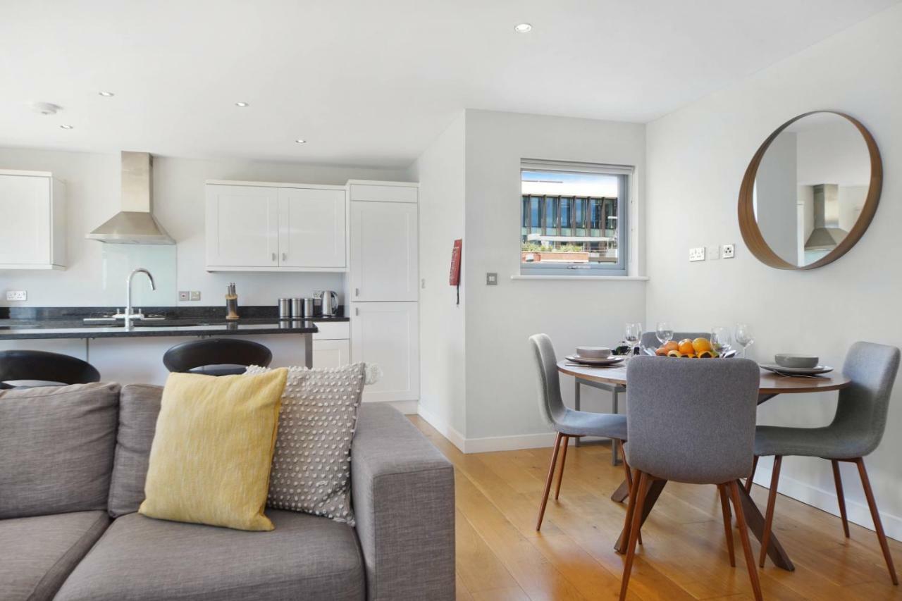 2 Bed Executive Penthouse Near Liverpool Street Free Wifi By City Stay Aparts ลอนดอน ภายนอก รูปภาพ